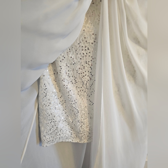 Anna rose gown, new with tags Size 8 - Picture 7 of 14